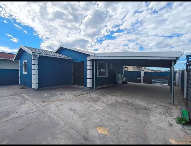 3 BEDROOM HOUSE FOR SALE IN NCAMBEDLANA